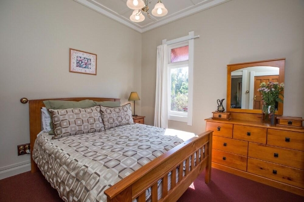 Hotel Tairoa Lodge & Cottage (Hawera)